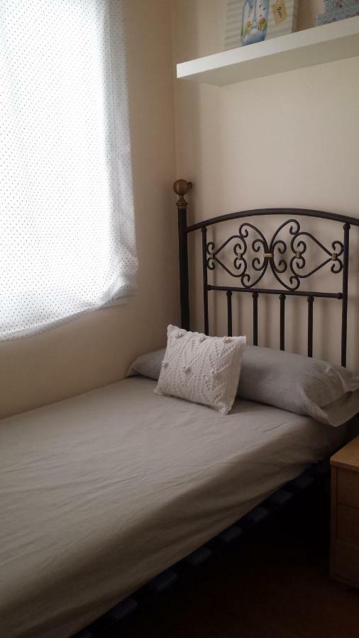 Apartamento La Reina Cordoba Luaran gambar