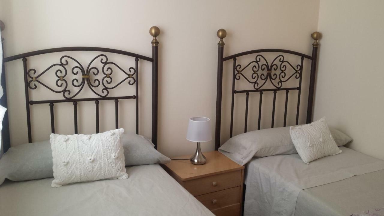 Apartamento La Reina Cordoba Luaran gambar